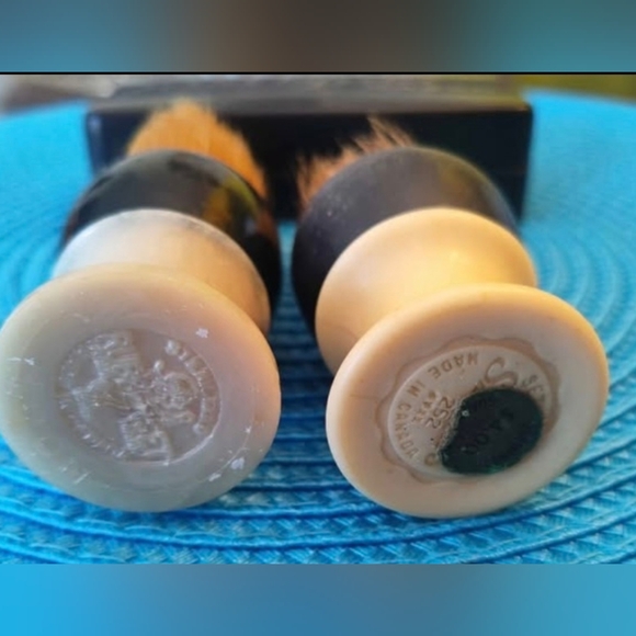 🎅Vintage Schick Injector Shaving Kit Razor Brushes Case - Picture 4 of 9